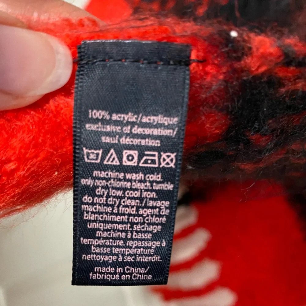 Victoria's Secret Bold Red and Black Scarf, Cozy Chic